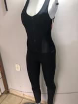 Macacão de academia com zíper preto Macacão de academia com zíper preto