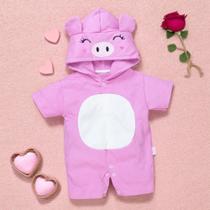 Macacão De Bebê Curto Capuz Bichinho Bordado Porquinha Rosa Macacão De Bebê Curto Capuz Bichinho Bordado Porquinha Rosa