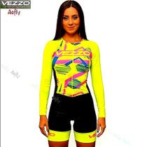 Macacão de Ciclismo Feminino Proteção UV50+ e antibacteriana para uso em qualquer época do ano.