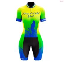 Macacão de Ciclismo Feminino Proteção UV50+ e antibacteriana para uso em qualquer época do ano.