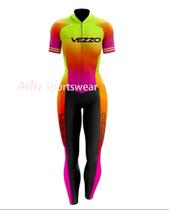 Macacão de Ciclismo Feminino Proteção UV50+ e antibacteriana para uso em qualquer época do ano.