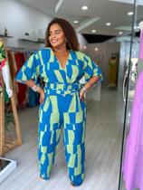 Macacão estampado tamanho médio Macacão estampado tamanho médio