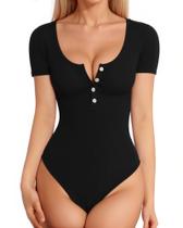 Macacão feminino MANGOPOP com gola redonda Henley de manga curta