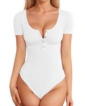 Macacão feminino MANGOPOP com gola redonda Henley de manga curta