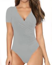 Macacão feminino MANGOPOP, envoltório cruzado, franzido, decote em V