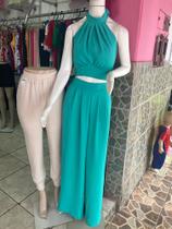 Macacão feminino verde tamanho P veste do 34 ao 36 Macacão feminino verde tamanho P veste do 34 ao 36