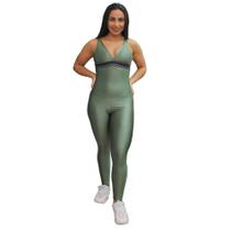 Macacão Fitness Flexão Verde CCM SPORTS - Alta Elasticidade e Proteção UV 50+ Macacão Fitness Flexão Verde CCM SPORTS - Alta Elasticidade e Proteção UV 50+