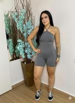 Macacão gringo Eva frente única com amarração no pescoço de shorts moda gringa blogueira festas fitness academia casual basic