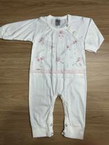 Macacão Infantil Florzinhas com Faixa Poá Feminino Branco