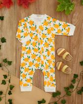 Macacão Longo Bebê de Malha Suedine Estampa Flores Macacão Longo Bebê de Malha Suedine Estampa Flores