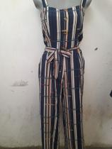Macacão longo marrado,na cintura,várias estampas