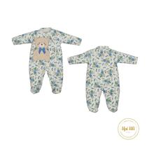 Macacão longo upiuli ursa laço azul floral suedini Macacão longo upiuli ursa laço azul floral suedini