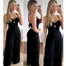 Macacão Pantalona Feminino com Bojo Integrado e Amarração nas Costas Tendência