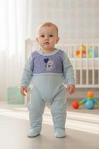 Macacao pe fechado coletinho moda bebe veste ate 05 meses