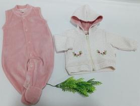 Macacão Plush Bebe Menina Inverno Enxoval + Casaco Capuz 295 Macacão Plush Bebe Menina Inverno Enxoval + Casaco Capuz 295