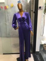 Macacão roxo Macacão roxo