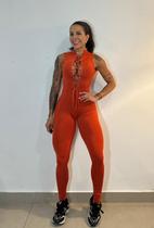 Macacão Terracota com detalhe Trançado com Zero Transparência Macacão Terracota com detalhe Trançado com Zero Transparência
