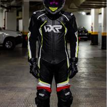 Macacão WXR 1pc Zukano Preto/Amarelo/Branco 50 Macacão WXR 1pc Zukano Preto/Amarelo/Branco 50