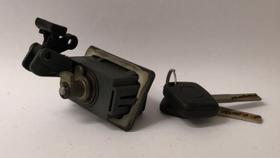 Macaneta botao porta malas omega 1993 a 1998 Macaneta botao porta malas omega 1993 a 1998
