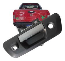 Maçaneta da tampa traseira nissan frontier 2.3 16v 2017 a 2021 c/ furo para camera de re (puxador cr