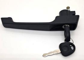 Maçaneta Externa da Porta Caminhão Mercedes Bens 709 - 710 - 912 - 1418 - 1941. Maçaneta Externa da Porta Caminhão Mercedes Bens 709 - 710 - 912 - 1418 - 1941.