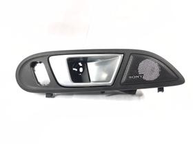 Maçaneta interna dianteira cromada sony l.d ford ecosport Maçaneta interna dianteira cromada sony l.d ford ecosport
