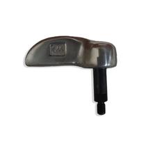 Maçaneta Trava Capuz Trator Massey 50x / 55x / 65x / 85 / 85x / 95 / 95x