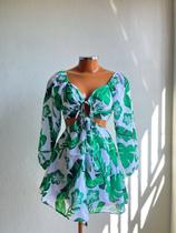 Macaquinho Feminino com Decote de Amarrar Estampado Farm - Elena