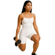 Macaquinho Fitness Movement Levo, Decote Reto, Academia Feminino Poliamida Zero Transparência Macaquinho Fitness Movement Levo, Decote Reto, Academia Feminino Poliamida Zero Transparência