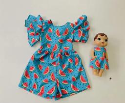 Macaquinho Infantil com roupa a boneca