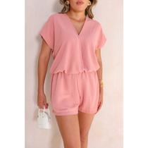 Macaquinho/macacão feminino verão curto, forrado, transpassado com botão, manga curta no tecido dun