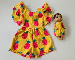 Macaquinho Menina Infantil com roupa da bonéca Macaquinho Menina Infantil com roupa da bonéca