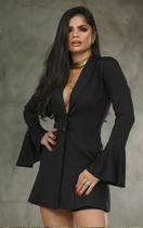 Macaquinho plano liso blazer. Macaquinho plano liso blazer.