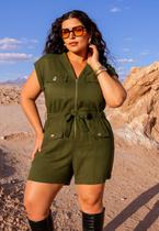 Macaquinho Plus Size Gola V com Amarração