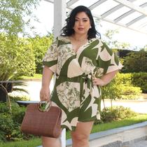 Macaquinho Plus Size Morcego Short Saia Verdeg Musgo A Tendência que Une Conforto e Charme