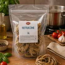 Macarrão Fettuccine Eat Low Carb 200g Farinha de Abobrinha Macarrão Fettuccine Eat Low Carb 200g Farinha de Abobrinha