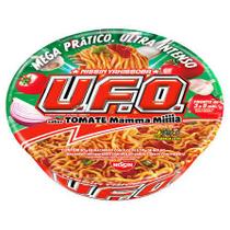 Macarrão instantâneo nissin yakissoba u.f.o. sabor tomate 95g Macarrão instantâneo nissin yakissoba u.f.o. sabor tomate 95g