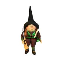 Magnólia - A Bruxa da Boa Sorte - 30cm com Vassourinha