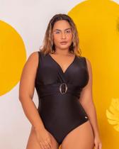 Maio Plus Size liso sem bojo com detalhe na frente