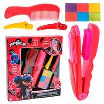 Makebrinq Kit Beleza Infantil Ladybug Com Kwami Mechas Chapinha De Colorir E Acessórios Makebrinq Kit Beleza Infantil Ladybug Com Kwami Mechas Chapinha De Colorir E Acessórios