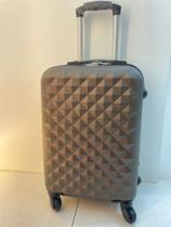 Mala de Bordo 8Kg cor Marrom com 4 rodas 360º com cadeado - Parana