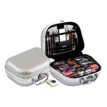 Maleta De Maquiagem Completa Profissional Portátil Fenzza Cor Prata - Glamourosa Maleta De Maquiagem Completa Profissional Portátil Fenzza Cor Prata - Glamourosa