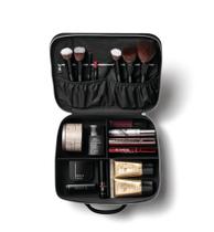 Maleta de maquiagem preta make B - O boticário Maleta de maquiagem preta make B - O boticário