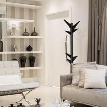 Mancebo Chão Reticulado Madeira Com Arara De Roupas E Bolsa