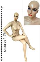 Manequim feminino adulto (pose sentada) na cor bege rosto maquiado - Ksouza manequins