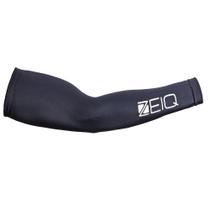 Manguito com Fator de Proteção Solar UV 50 Zeiq Preto - Logo Branco