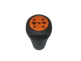 Manopla Câmbio Alto / Baixo Simples / Reduzida Trator Massey Ferguson 610 / 620 / 630 / 640 / 650 Manopla Câmbio Alto / Baixo Simples / Reduzida Trator Massey Ferguson 610 / 620 / 630 / 640 / 650