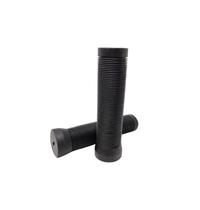 Manopla MTB Bicolor borracha siliconada 120mm Elleven Manopla MTB Bicolor borracha siliconada 120mm Elleven