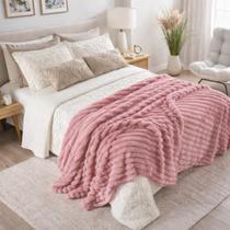 Manta Casal Soft Canelada 2,00x1,80m Aveludada Cobertor Quentinho Macio Microfibra Poliéster Manta Casal Soft Canelada 2,00x1,80m Aveludada Cobertor Quentinho Macio Microfibra Poliéster