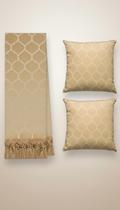 Manta Jacquard 2,80x3m + 2 Capas Almofada 45x45 Manta Jacquard 2,80x3m + 2 Capas Almofada 45x45